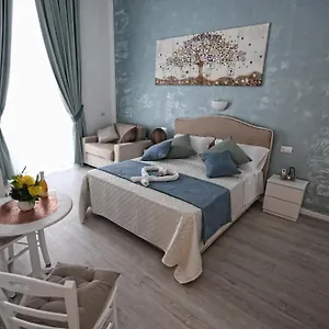 Maison Nilo 15 Bed & Breakfast Naples