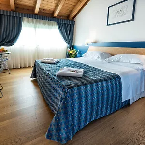 West Point Airport Hotel Dossobuono